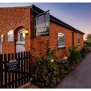 Higher Farm Bed and Breakfast Malpas  Exterior photo