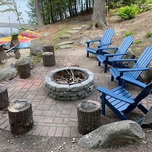 4-Season Home Fall Colors And Fire Pit In Barnstead Exterior photo