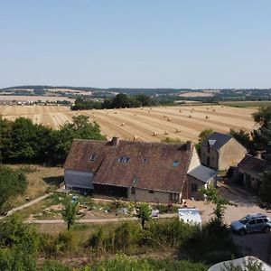 Chambre Avec Sdb Privative En Pleine Campagne Appartement Baillou Exterior photo