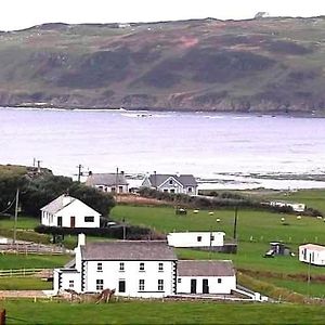 Biddy Ban'S Hotel Carnmalin Exterior photo