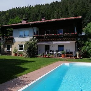 Ferienwohnung Mit Pool In Woerthersee Naehe Dellach  Exterior photo