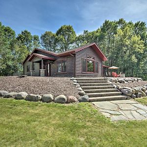 Quiet Lakeside Cabin Patio&Stunning Views! Villa Grantsburg Exterior photo