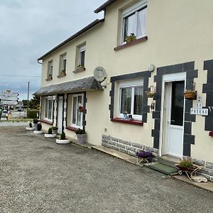 Chambre D'Hote Mara Bed and Breakfast Corlay Exterior photo