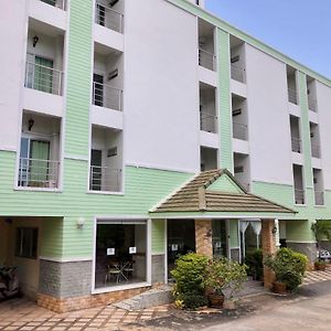 Wanpen Place Hotel Udon Thani Exterior photo