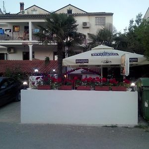 Apartments And Rooms With Parking Space Rovinj - 16796 Exterior photo