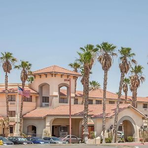 Ramada By Wyndham Barstow Hotel Exterior photo