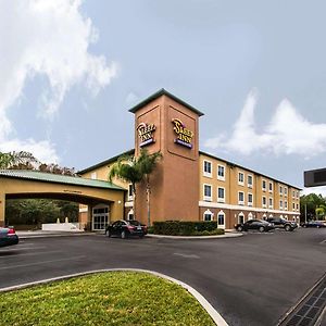 Sleep Inn & Suites Orlando International Airport Exterior photo