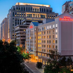 Hilton Garden Inn Arlington/Courthouse Plaza Exterior photo