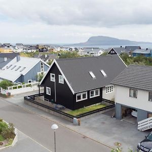 3Br - Townhouse - Free Parking - Torshavn Appartement Exterior photo