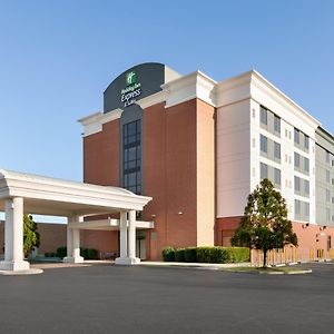 Holiday Inn Express Hotel & Suites Norfolk Airport, An Ihg Hotel Exterior photo