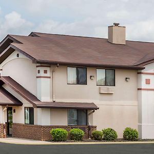 Super 8 Tappahannock Motel Exterior photo