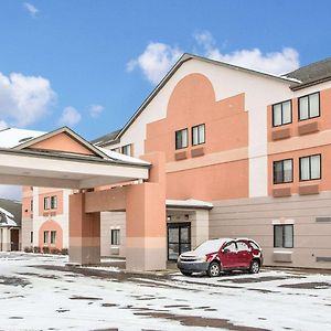 Quality Inn Merrillville Exterior photo