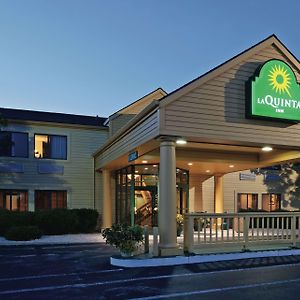 La Quinta Inn By Wyndham Sheboygan Exterior photo