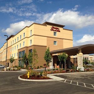 Hampton Inn&Suites Portland/Hillsboro-Evergreen Park Exterior photo