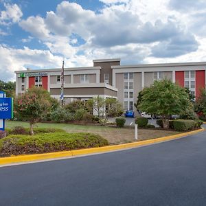 Holiday Inn Express Washington Dc East- Andrews Afb, An Ihg Hotel Camp Springs Exterior photo