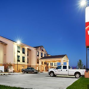 Best Western Plus Stevens County Inn Hugoton Exterior photo