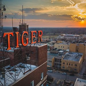 voco The Tiger Hotel, an IHG Hotel Columbia Exterior photo