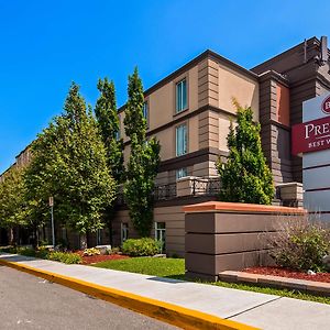 Best Western Premier Toronto Airport Carlingview Hotel Exterior photo