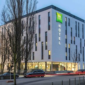 Ibis Styles Stuttgart Vaihingen Hotel Exterior photo