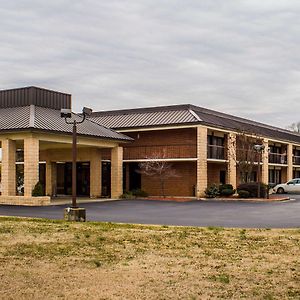 Quality Inn Kinston Hwy 70 Exterior photo