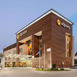 La Quinta Inn & Suites By Wyndham College Station North Exterior photo