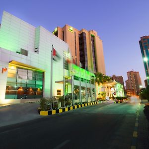 Holiday Inn - Suites Kuwait Salmiya By Ihg Koeweit Exterior photo