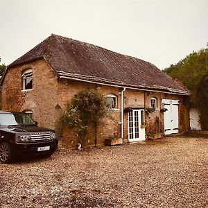 Manor House Mews Rustic Stable Conversion Dorchester Exterior photo