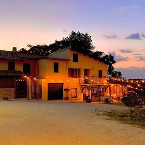 Chiaraluce Country House Hotel Massignano Exterior photo