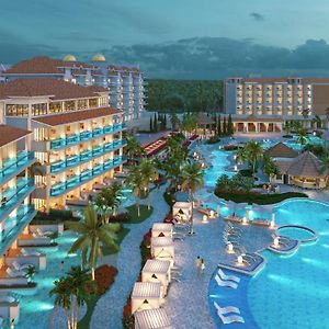 Sandals Dunns River All Inclusive Couples Only Hotel Ocho Rios Exterior photo