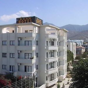 Kaan Hotel &apartment Girne Exterior photo