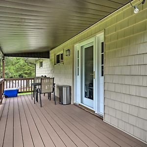 Indian Lake Retreat With Wet Bar And Covered Deck Villa Stoystown Exterior photo