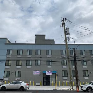 Monti Hotel Mount Vernon Exterior photo