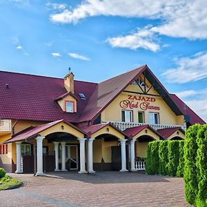 Zajazd Nad Sanem Hotel Jarosław Exterior photo