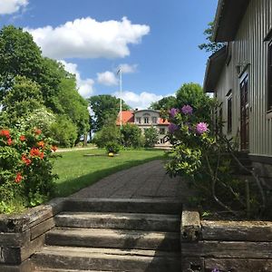 Sjoetorp Saeteri Bed & Breakfast Bed and Breakfast Larv Exterior photo