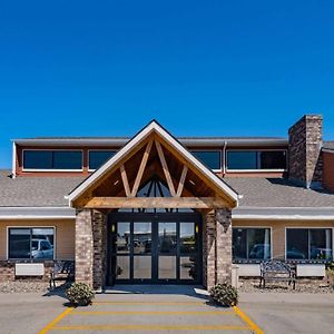 AmericInn by Wyndham Aberdeen Event Center Exterior photo