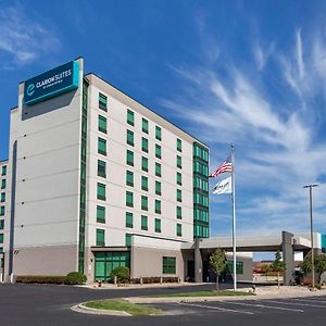 Clarion Suites At The Alliant Energy Center Madison Exterior photo