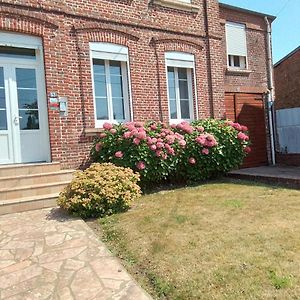 Charmant Studio Centre Bourg Appartement Wornicourt Exterior photo