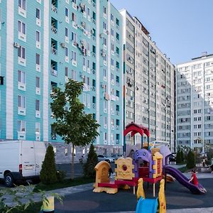 Bright Apartment On 13Th Floor Jerevan Exterior photo
