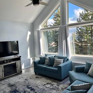 Bearcub Chalet Appartement Big White Exterior photo