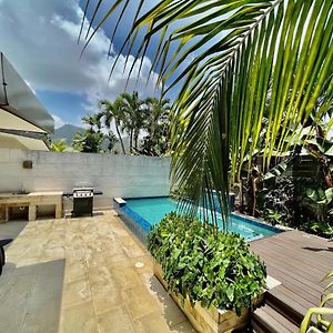Garden Oasis 2 Bedroom Villa with Private Pool Four Roads Exterior photo