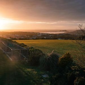 Spacious Sea-View Apt. Overlooking St Ives Bay Appartement Gwithian Exterior photo