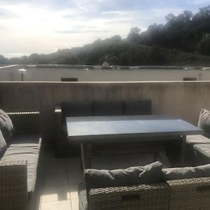 T2 Chaleureux Avec Grande Terrasse Vue Mer Appartement Bastia  Exterior photo