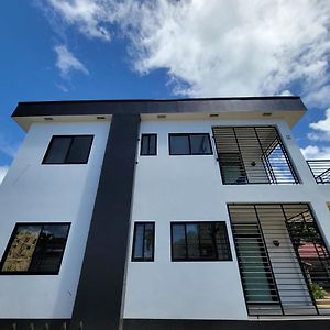 Modern - Wan Pipel With Terrace Appartement Paramaribo Exterior photo