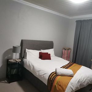 Maseyi On 8 Bnb Bed and Breakfast Kaapstad Exterior photo