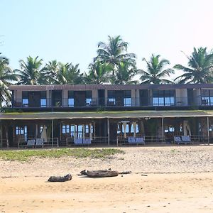 Madhu Huts Agonda Hotel Exterior photo