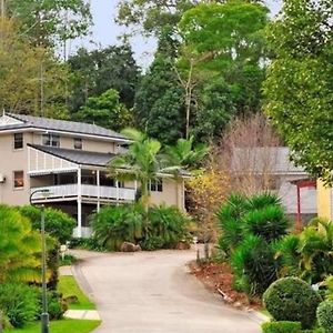 4Br Exec Large House Close To Shops,Train & Buses Villa Brisbane Exterior photo