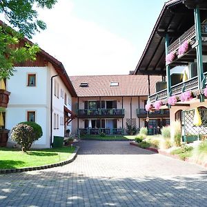 Landhaus Cornelia Hotel Bad Birnbach Exterior photo