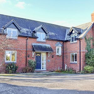 Manor Wood Villa Coddington  Exterior photo