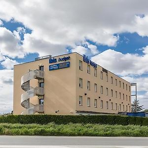 ibis budget Marmande Hotel Exterior photo