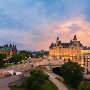 Fairmont Chateau Laurier Gold Experience Hotel Ottawa Exterior photo